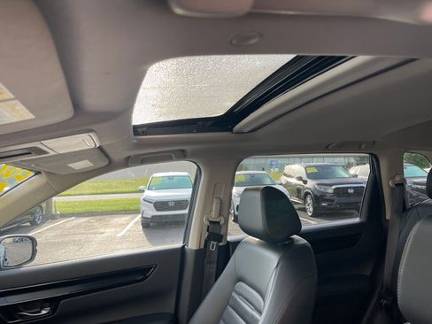 Used 2024 Honda CR-V EX-L image 9