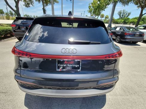 Used 2025 Audi Q5 Premium Plus w/ Premium Plus AWD/4WD image 13