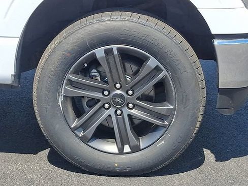 Certified 2021 Ford F150 XLT AWD/4WD image 8