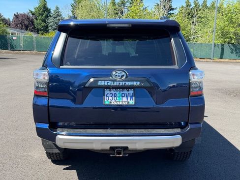 Used 2019 Toyota 4Runner TRD Off-Road Premium AWD/4WD image 7