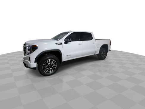 Used 2025 GMC Sierra 1500 AT4 w/ Technology Package image 4