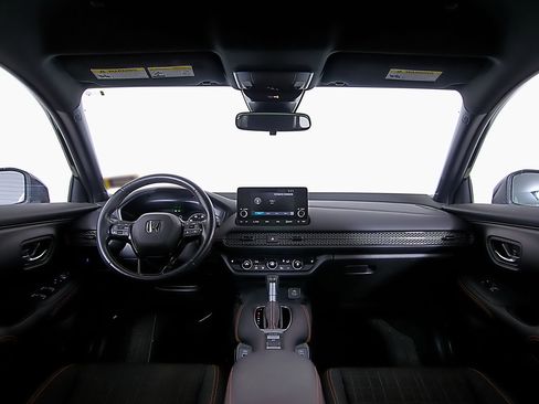 Used 2024 Honda HR-V Sport image 13