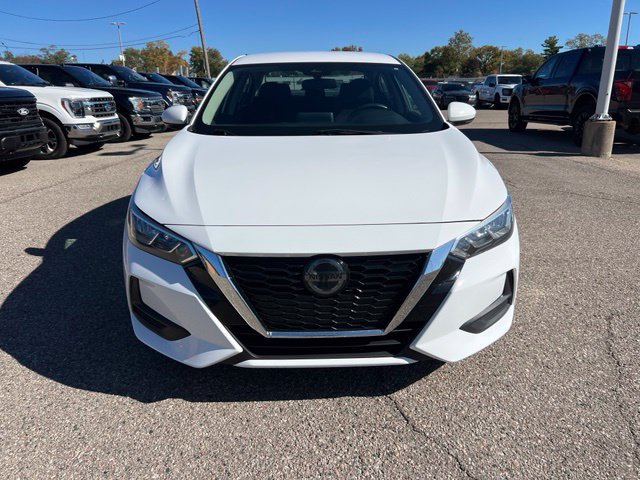 Used 2020 Nissan Sentra SV FWD image 2
