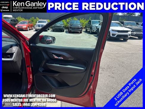 Used 2023 GMC Terrain SLE w/ Driver Convenience Package AWD/4WD image 23