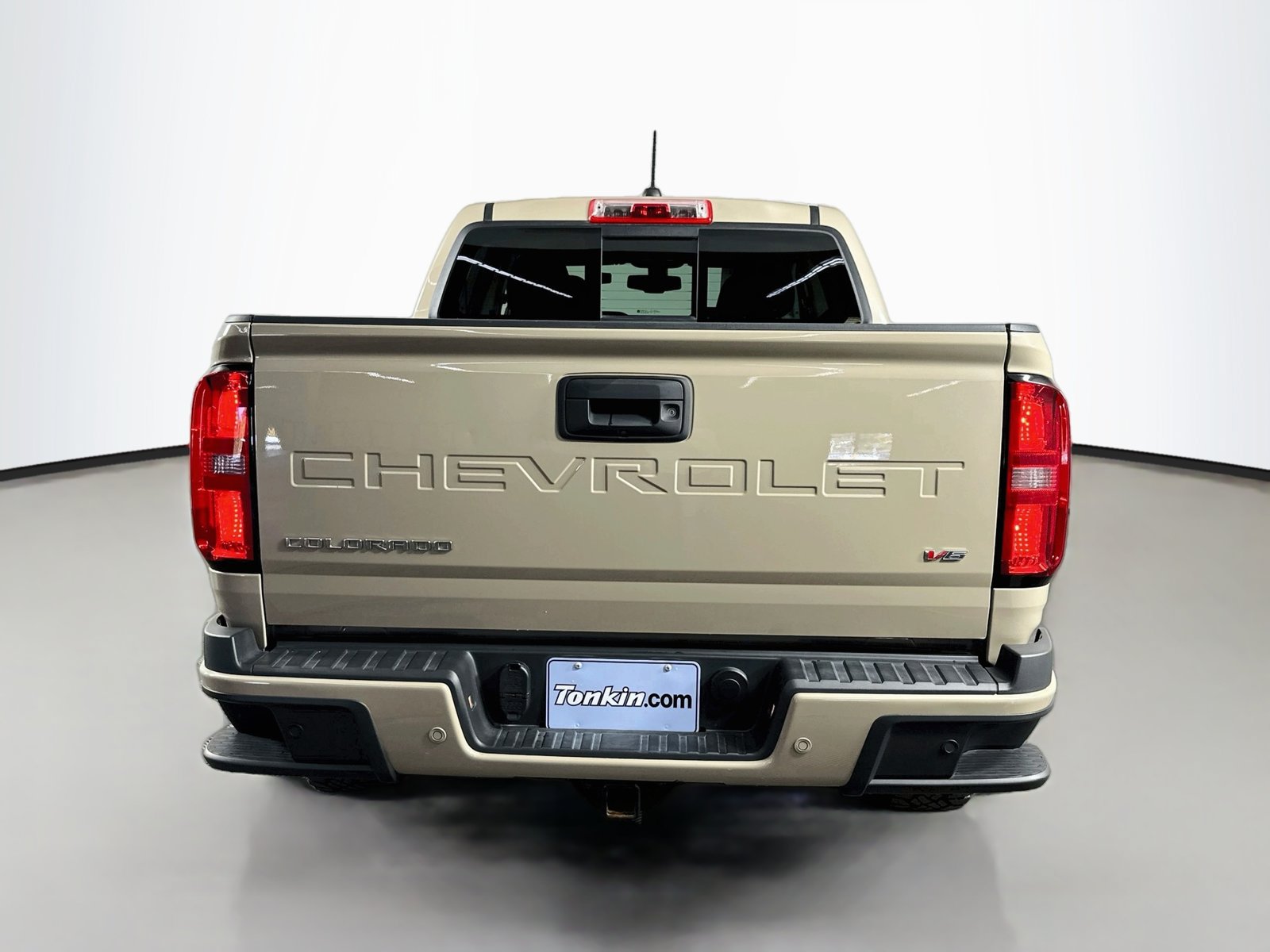 Used 2022 Chevrolet Colorado Z71 AWD/4WD image 7