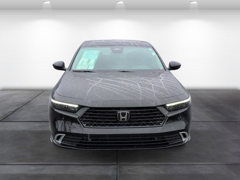 New 2026 Honda Accord Touring image 4