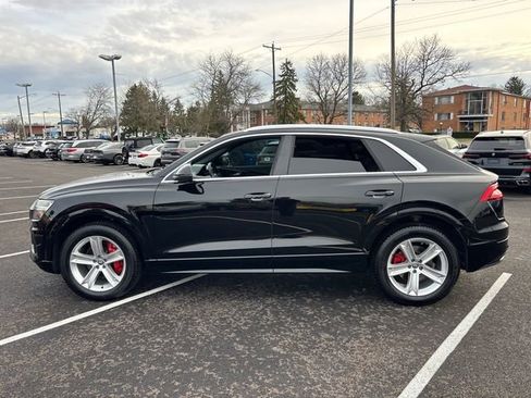 Used 2019 Audi Q8 Premium w/ Convenience Package image 3