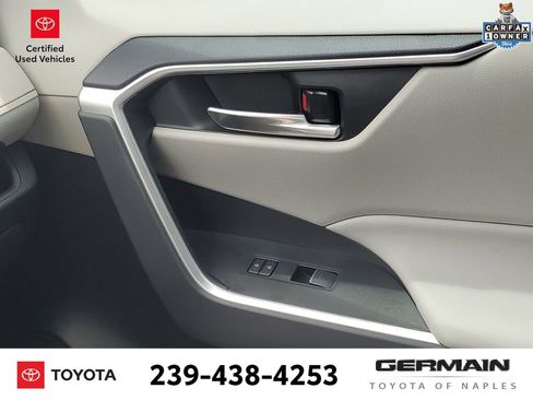 Used 2025 Toyota RAV4 XLE w/ Convenience Package FWD image 28