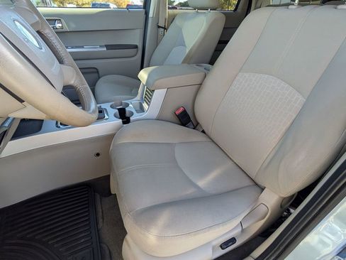 Used 2008 Mercury Mariner 2WD V6 image 13