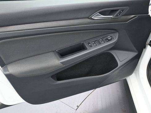 Used 2023 Hyundai Elantra SEL FWD image 11