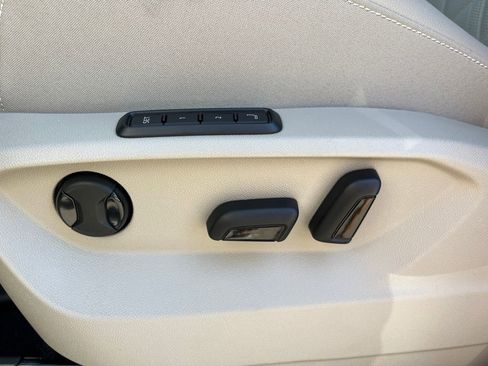 New 2026 Volkswagen Atlas SEL Premium R-Line image 7