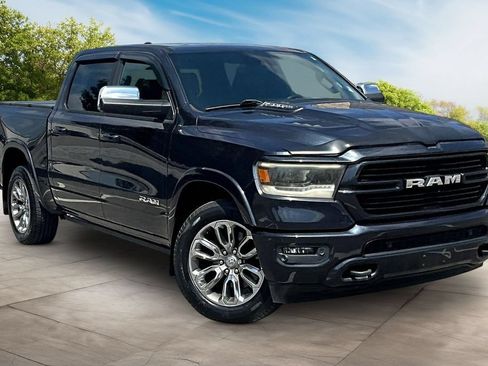 Used 2019 RAM 1500 Laramie AWD/4WD image 11