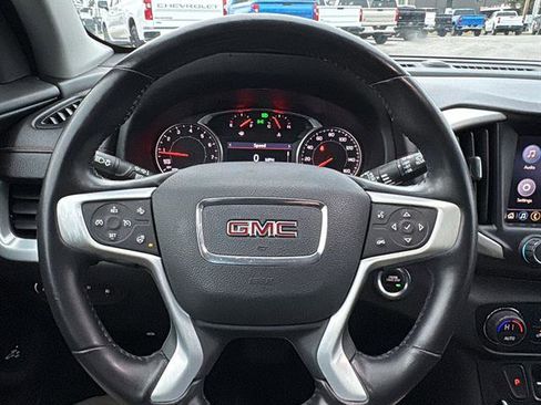 Used 2020 GMC Terrain SLT w/ Preferred Package image 19