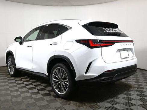 Used 2026 Lexus NX 350 AWD w/ Premium Package image 5