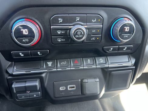 Used 2023 Chevrolet Silverado 2500 LT w/ Convenience Package image 31