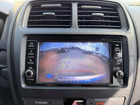 Used 2019 Mitsubishi Outlander Sport FWD image 19