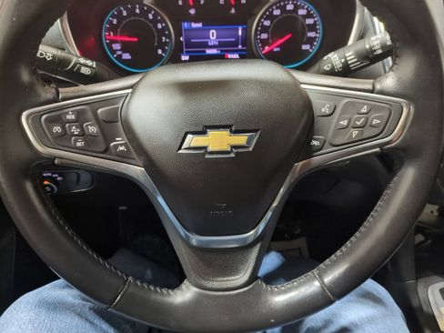 Used 2019 Chevrolet Equinox LT w/ Driver Convenience Package AWD/4WD image 20