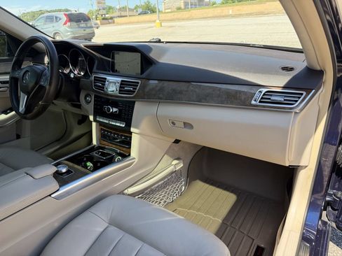 Used 2014 Mercedes-Benz E 350 Sedan image 28