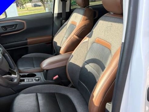 Used 2022 Ford Bronco Sport Outer Banks w/ Tech Package AWD/4WD image 13