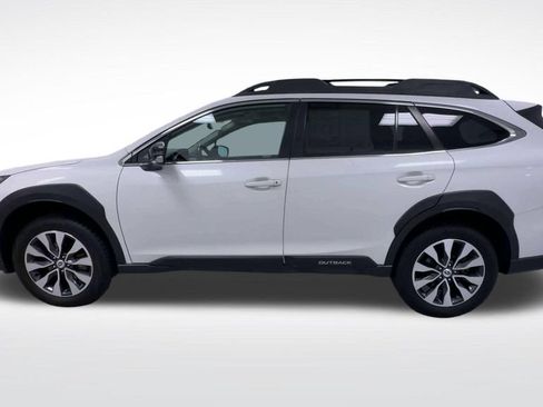 Used 2025 Subaru Outback Limited AWD/4WD image 5