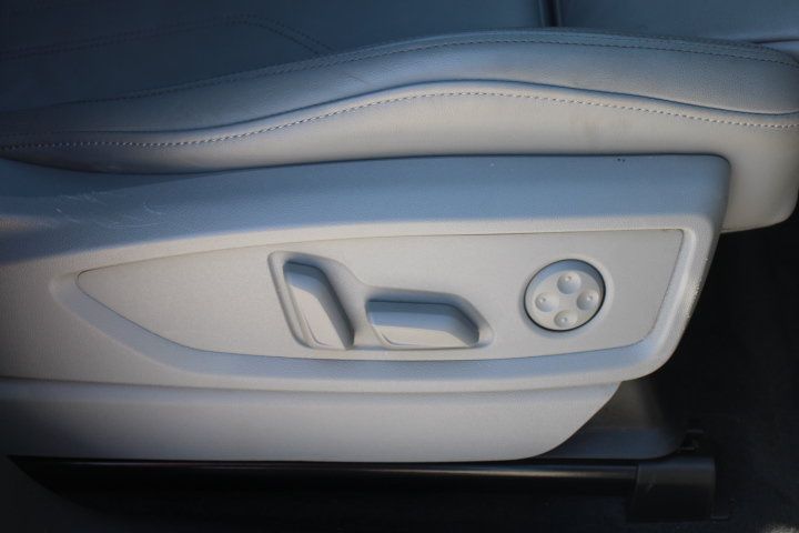 Used 2022 Audi Q5 2.0T Premium AWD/4WD image 21
