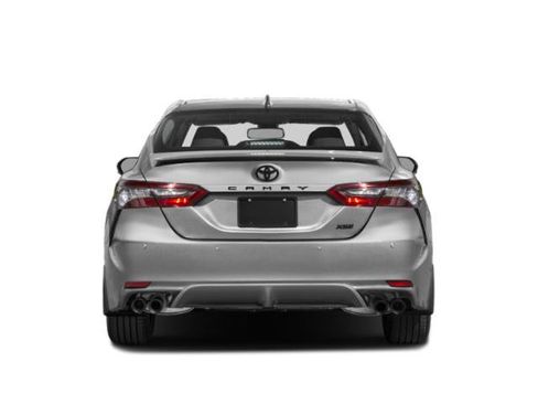 Used 2021 Toyota Camry XSE FWD image 5
