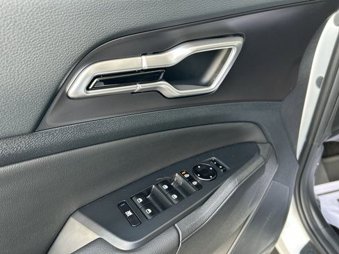 New 2026 Kia Sportage EX image 18