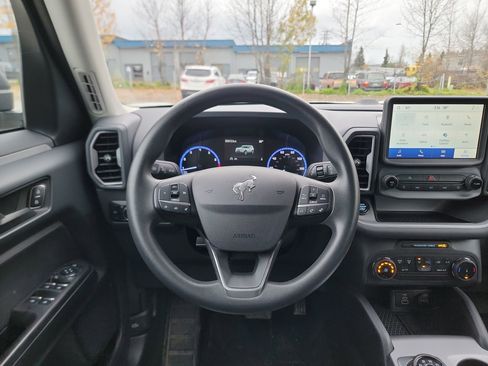 Used 2024 Ford Bronco Sport Big Bend image 14