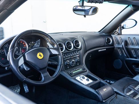 Certified 2002 Ferrari 575M Maranello image 13