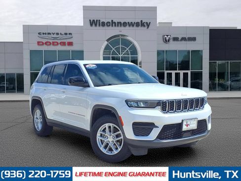 Used 2024 Jeep Grand Cherokee Laredo X w/ Luxury Tech Group I RWD image 1