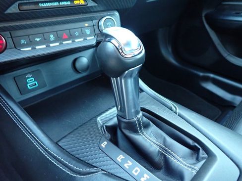 Used 2025 Ford Mustang GT Premium image 25