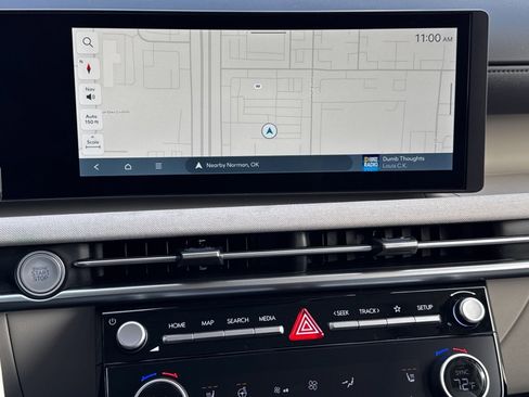 New 2026 Hyundai Tucson Limited image 8