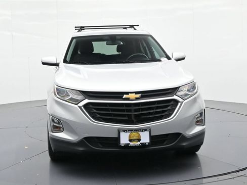 Used 2018 Chevrolet Equinox LT FWD image 3