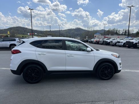 Used 2019 Hyundai Tucson SE AWD/4WD image 4