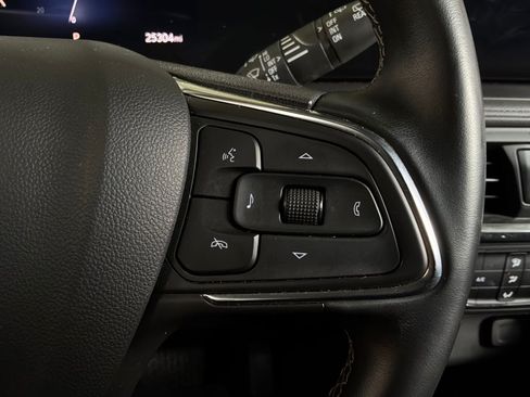 Used 2025 Buick Encore GX Preferred FWD image 33