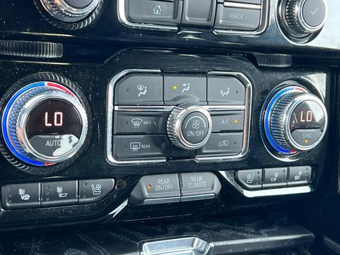 Certified 2021 GMC Yukon XL Denali AWD/4WD image 34