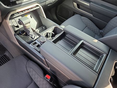 New 2026 Toyota Tundra SR5 image 15