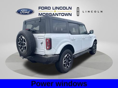Used 2024 Ford Bronco Outer Banks image 7