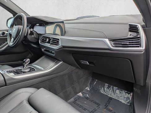 Used 2022 BMW X5 xDrive40i image 23