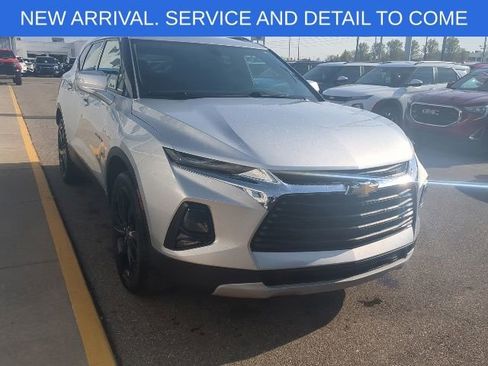 Used 2021 Chevrolet Blazer LT FWD image 9