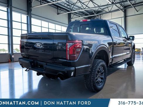 Used 2022 Ford F150 Platinum w/ Equipment Group 701A High AWD/4WD image 34
