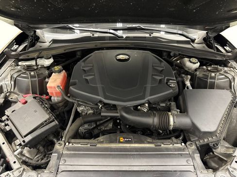 Used 2017 Chevrolet Camaro LT RWD image 12