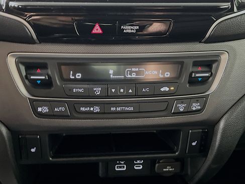Used 2025 Honda Ridgeline RTL image 25