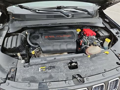 Used 2021 Jeep Compass Latitude w/ Convenience Group image 15