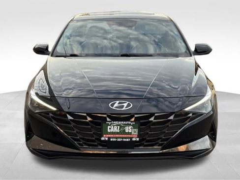 Used 2022 Hyundai Elantra Limited image 2
