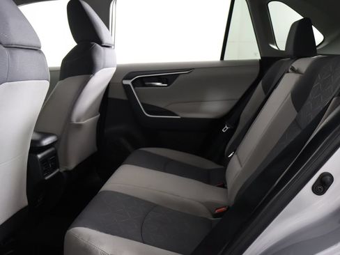 Used 2021 Toyota RAV4 XLE w/ Convenience Package AWD/4WD image 30