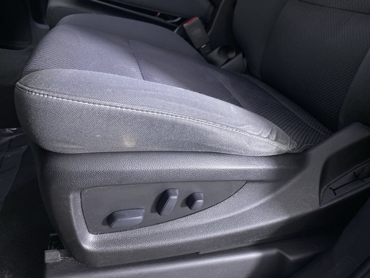 Certified 2018 Chevrolet Silverado 1500 LT w/ All Star Edition RWD image 8