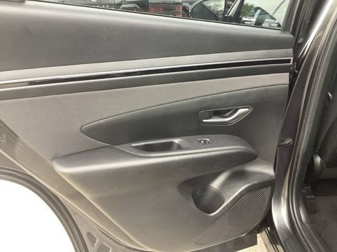 Used 2023 Hyundai Tucson SEL w/ Convenience Package FWD image 18