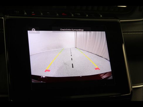 Used 2025 Jeep Grand Cherokee L Altitude image 13