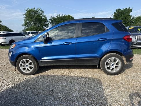 Used 2018 Ford EcoSport SE image 3